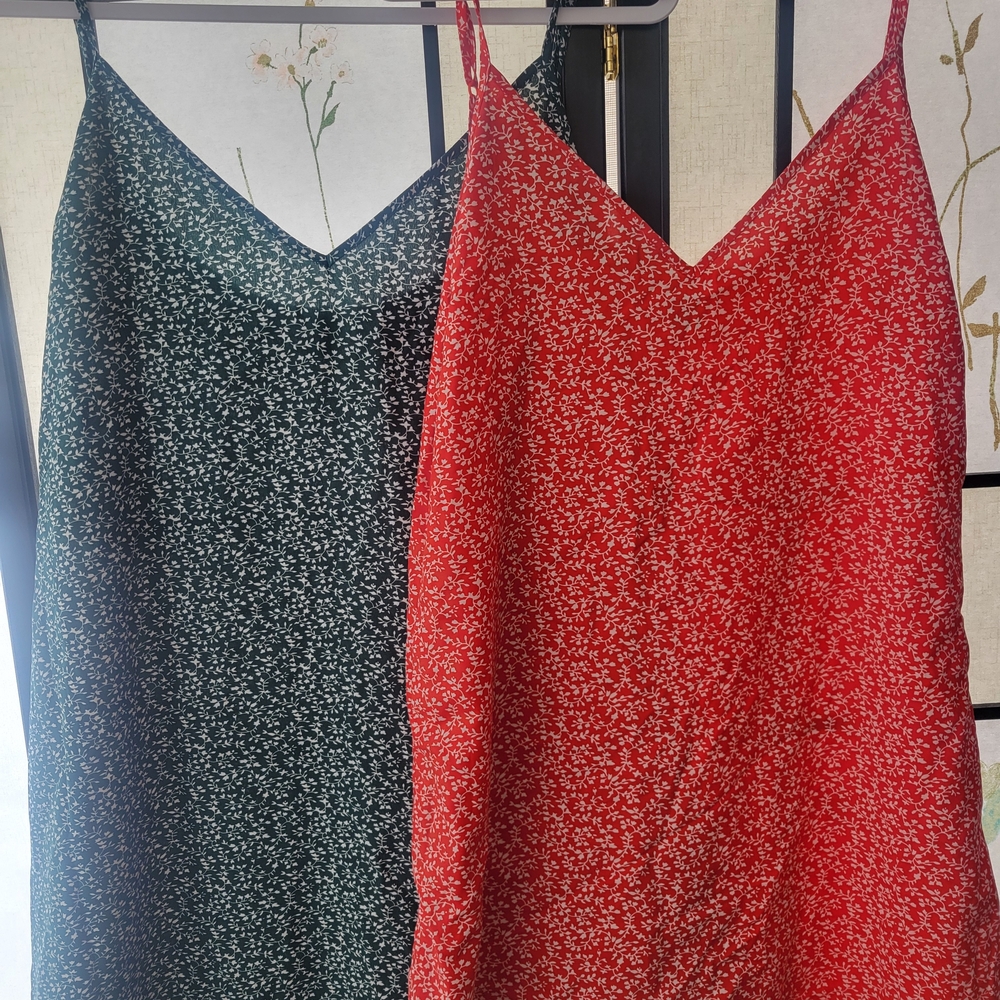 SHEIN Red Floral Dresses